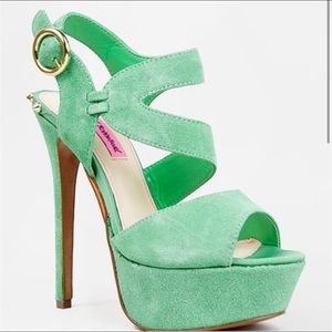 Betsey Johnson Endall Suede Platform Pump Heels